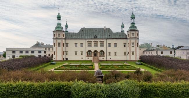 Ogród włoski przy Dawnym Pałacu Biskupów Krakowskich