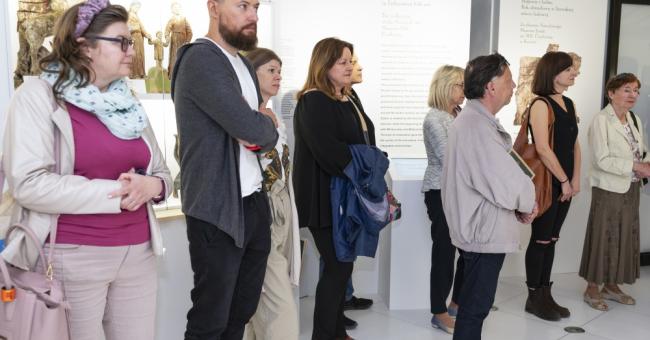 Bogowie i ludzie. Rok obrzędowy w litewskiej sztuce ludowej