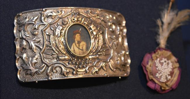 wystawa Biel, Czerwień, Braterstwo