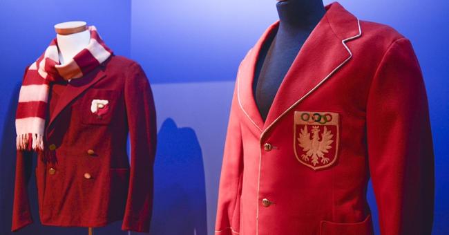 wystawa Biel, Czerwień, Braterstwo