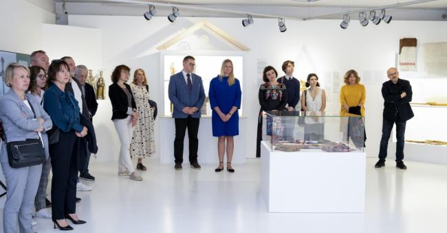 Bogowie i ludzie. Rok obrzędowy w litewskiej sztuce ludowej