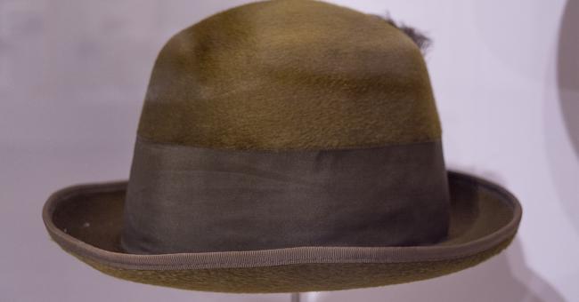 Wystawa Kapelusze z głów 