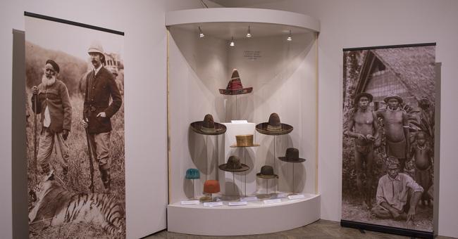 Wystawa Kapelusze z głów 