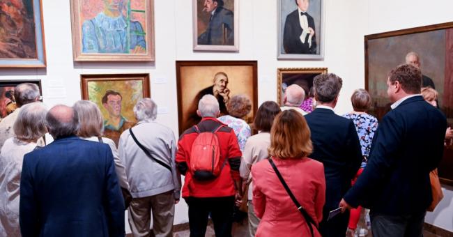 Polski mężczyzna 1910-2010