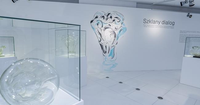 szklany dialog - ekspozycja