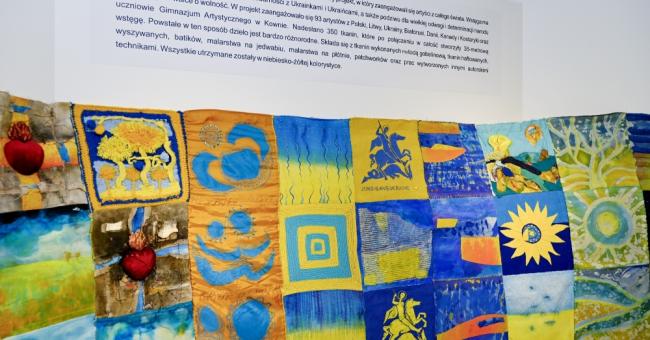 Blue-Yellow. Wstęga Nadziei. Ukraina