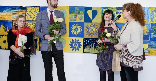 Blue-Yellow. Wstęga Nadziei. Ukraina