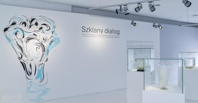 szklany dialog - ekspozycja