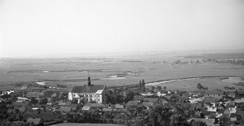 Fot. Henryk Poddębski, Panorama Mirowa w Pińczowie i doliny Nidy, negatyw błonowy, Polska, Pińczów, 1936
